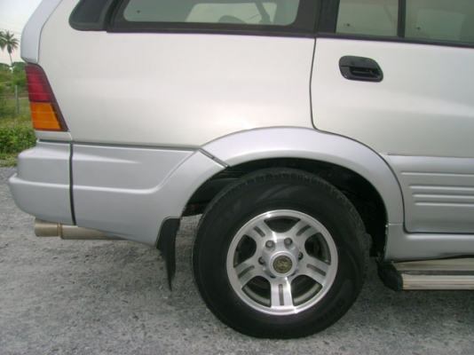 MUSSO SANYONG AUTO LPG มือเดียวออกห้าง 120000KM.