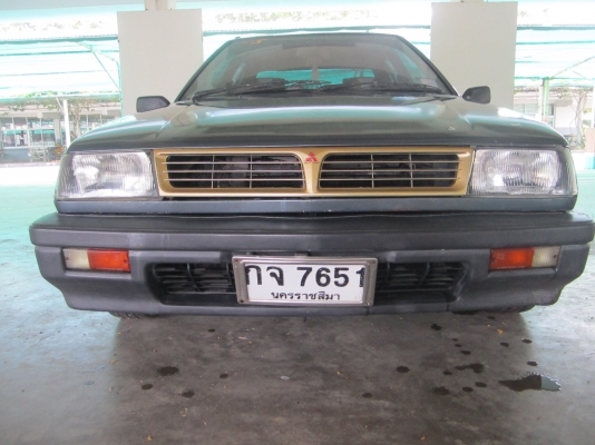 ขายรถเก๋ง mitsubishi  champ สภาพเยี่ยม เครื่องดี ติดแก๊ส  lpg เรียบร้อย