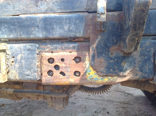 รถหกล้อ ISUZU หัวยาว ดั้ม สภาพพร้อมใช้งาน สนใจสอบถามรายละเอียดได้ ที่ โทร 084