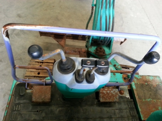 KOMATSU PC20-7E 42896