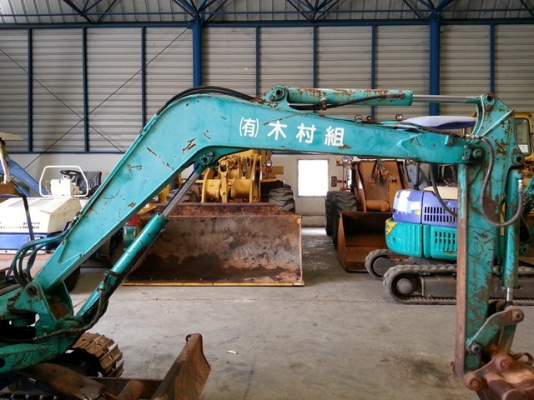 KOMATSU PC20-7E 42896