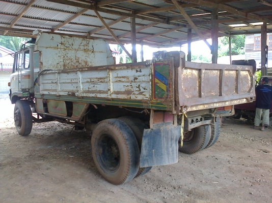 หกล้อ ดั้ม MITSUBISHI สนใจติดต่อรายละเอียดได้ที่ คุณแจ๊ค 084-9160224 090-3494085