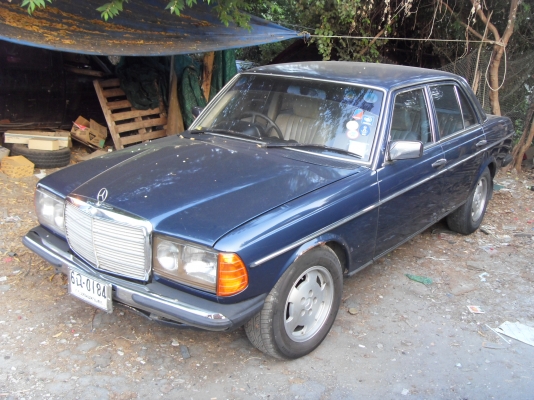 ขาย BENZ 230E W123