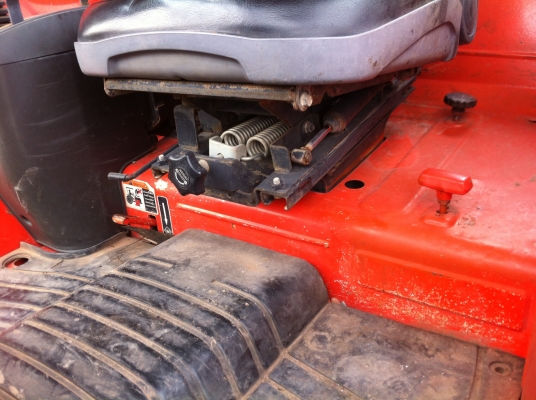 ขายถูกครับเดิมทั้งคันราคา450000บาทครับพร้อมผาน1ชิ้น