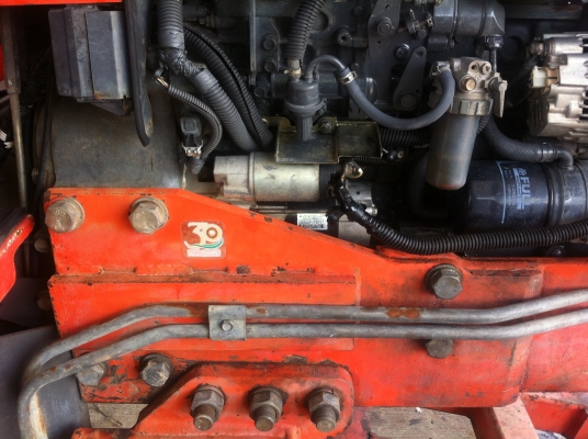 ขายถูกครับเดิมทั้งคันราคา450000บาทครับพร้อมผาน1ชิ้น