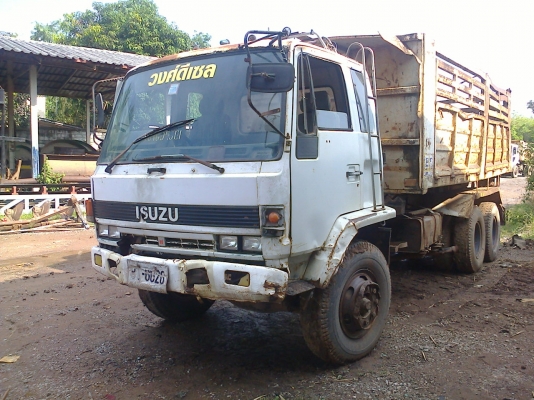 ISUZU ROCKY 210 F X Z 13 สิบล้อดั๊มฟ์ สอบถามรายละเอียดได้ที่ 084-9160227 090-3494058