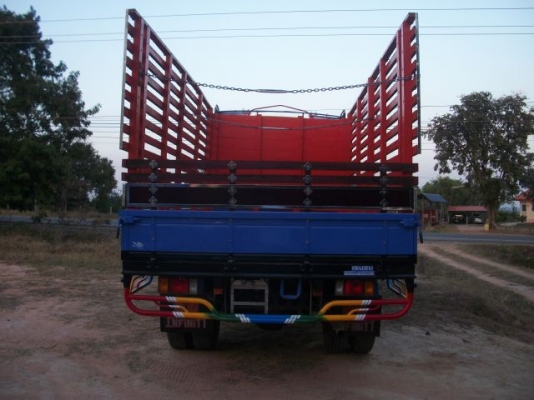 ขาย 680000  ISUZU NQR 120 ตัวพิเศษ คัชซีใหญ่ ยาว 4.3 m