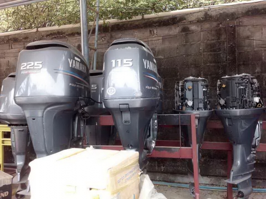 เครื่องยนต์เรือมือสอง