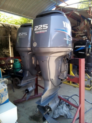 เครื่องยนต์เรือมือสอง