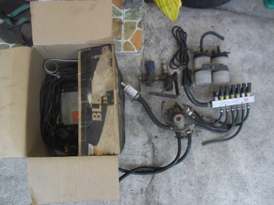 ชุดหัวฉีด NGV 6 สูบ BRC ถัง 100 ลิตร(อ้วนสั้น)