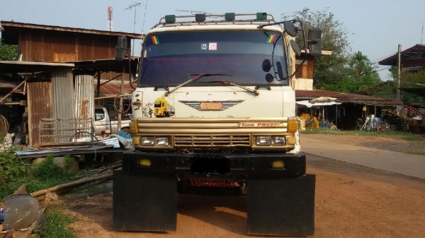HINO FM Sumo 227 / 10 ล้อดั้ม /เครื่อง EM 100 เดิม / เกียร์เดิม / 220 แรงม้า รถฮีโน่ HINO FM Sumo 22