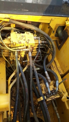 ขายรถแบ็คโฮ KOMATSU PC 200-8 ซีเรียล 80,xxx ไมล์ชั่วโมง 13,xxx ปี 2006 ขายรถแบ็คโฮ KOMATSU PC 200-8 ซีเรียล 80,xxx ไมล์ชั่วโมง 13,xxx ปี 2006