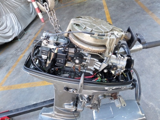 เครื่องเรือ SUZUKI 25 แรง นำเข้าจากญี่ปุ่น