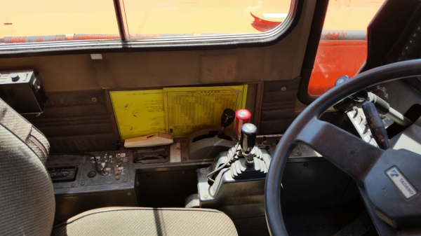 TR80M สภาพสวยมาก  **แถมทะเบียน** รถอยุ่ จ.นครปฐม