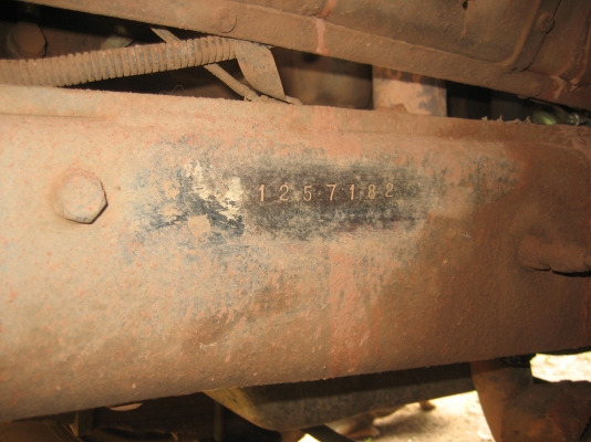 หัวยาว 6BD1  165 แรง  สโลกลาง  2 เพลา ทะเบียนเต็ม 305,000 บาท