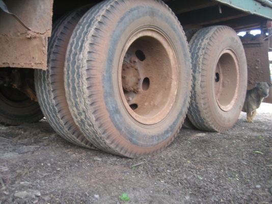 หัวยาว 6BD1  165 แรง  สโลกลาง  2 เพลา ทะเบียนเต็ม 305,000 บาท