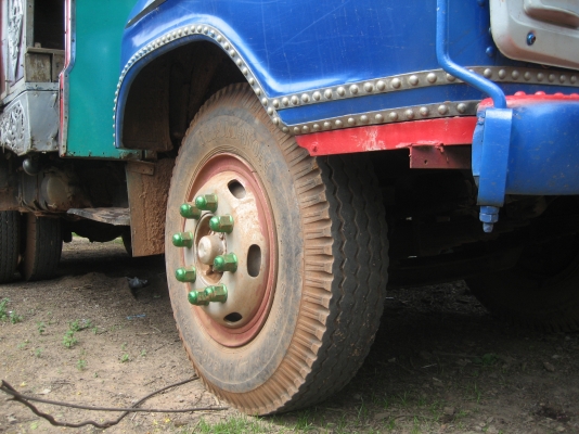 หัวยาว 6BD1  165 แรง  สโลกลาง  2 เพลา ทะเบียนเต็ม 305,000 บาท