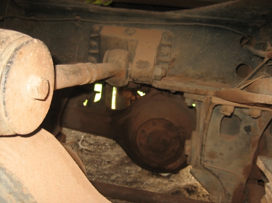 หัวยาว 6BD1  165 แรง  สโลกลาง  2 เพลา ทะเบียนเต็ม 305,000 บาท