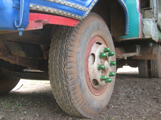 หัวยาว 6BD1  165 แรง  สโลกลาง  2 เพลา ทะเบียนเต็ม 305,000 บาท