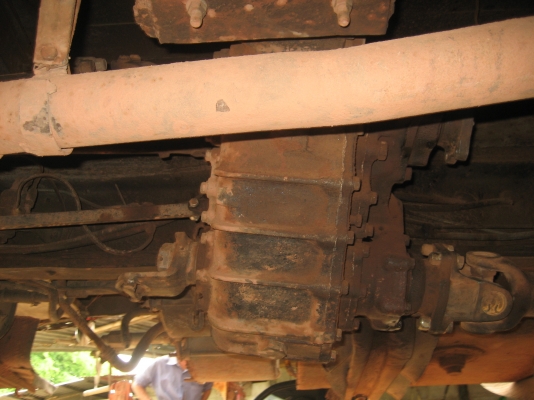 หัวยาว 6BD1  165 แรง  สโลกลาง  2 เพลา ทะเบียนเต็ม 305,000 บาท