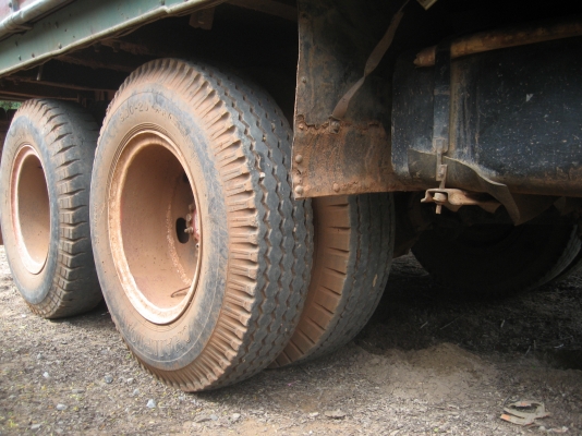 หัวยาว 6BD1  165 แรง  สโลกลาง  2 เพลา ทะเบียนเต็ม 305,000 บาท