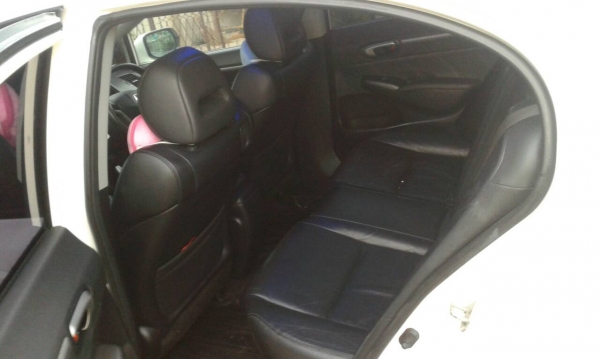 ขาย Honda civic 2008 สีขาว ตัว TOP พร้อมใช้งาน แม็ค 17 นิ้ว ขาย Honda civic 2008 สีขาว ตัว TOP พร้อมใช้งาน แม็ค 17 นิ้ว