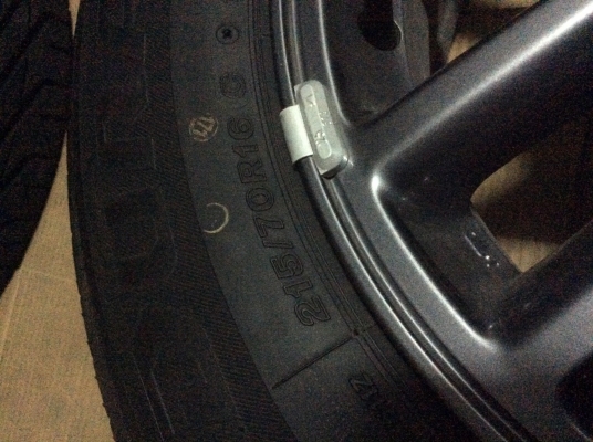 ขายแม็ก อีซุซุ ขอบ16 พร้อมยางปี14 สีรมควันถูกๆๆ