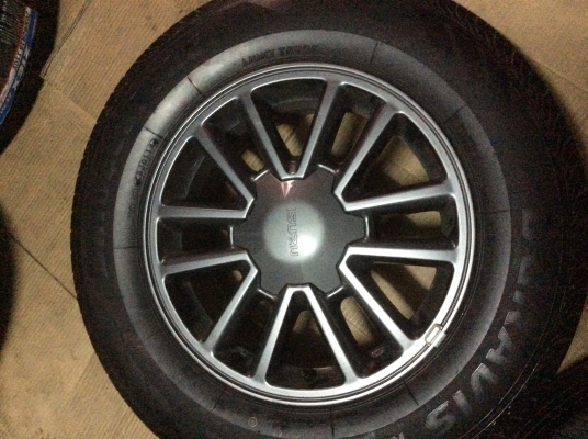 ขายแม็ก อีซุซุ ขอบ16 พร้อมยางปี14 สีรมควันถูกๆๆ