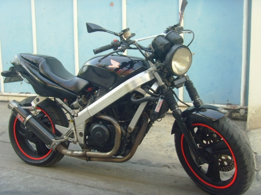 ร้อนเงิน ขายด่วน Honda bros650cc ปี94 ทะเบียนแท้พร้อมโอน ภาษีไม่ขาดต่อ 62000