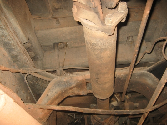 เครื่อง 6BD1  165 แรง  สโลกลาง  2 เพลา ทะเบียนเต็ม 305,000บาท