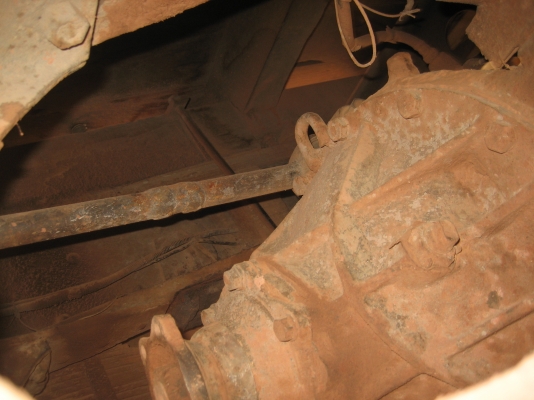 เครื่อง 6BD1  165 แรง  สโลกลาง  2 เพลา ทะเบียนเต็ม 305,000บาท