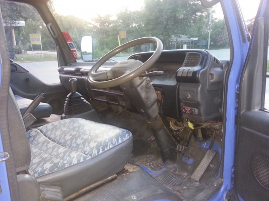 รถหกล้อ isuzu NPR 135 เทอร์โบอินเตอร์ พวงมาลัยเพาเวอร์ รถห้างแท้ เครื่องดี คันชีสวยยางใหม่ รถหกล้อ isuzu NPR 135 เทอร์โบอินเตอร์ พวงมาลัยเพาเวอร์ รถห้างแท้ เครื่องดี คันชีสวยยางใหม่