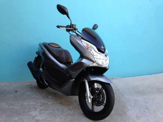 Honda PCX125 ราคา 39,900 บาท Honda PCX125 ราคา 39,900 บาท