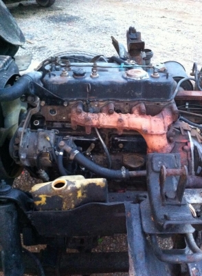 ขายหกล้อ NPR115เครื่อง4BD1 หัวคัสซี ยางดีทุกเส้น ขายหกล้อ NPR115เครื่อง4BD1 หัวคัสซี ยางดีทุกเส้น