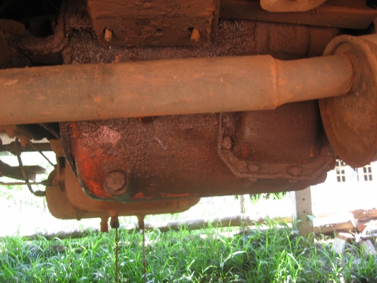 หัวยาว EH 700 /  168 แรง เกียร์กลาง   2 เพลา เบรคทิฟฟี่ 340,000 บาท