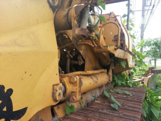 รถแท็คเตอร์  KOMATSU / D55S  ( รถเช็คนอก )  สนใจติดต่อ 081 - 6079515