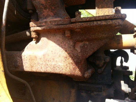 รถแท็คเตอร์  KOMATSU / D55S  ( รถเช็คนอก )  สนใจติดต่อ 081 - 6079515