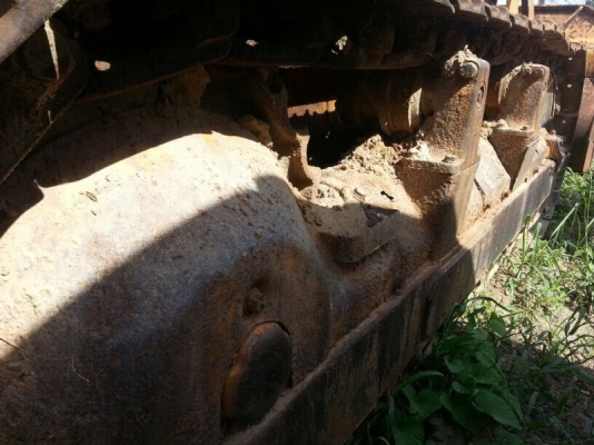 รถแท็คเตอร์  KOMATSU / D55S  ( รถเช็คนอก )  สนใจติดต่อ 081 - 6079515