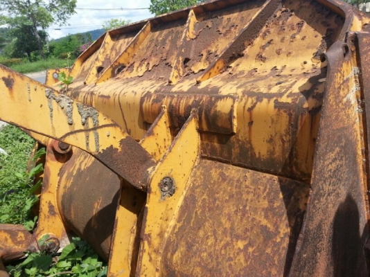 รถแท็คเตอร์  KOMATSU / D55S  ( รถเช็คนอก )  สนใจติดต่อ 081 - 6079515