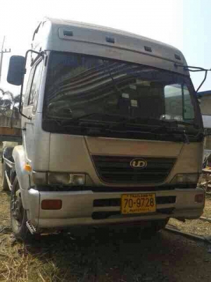 ขายหัวลาก nissan CW 320