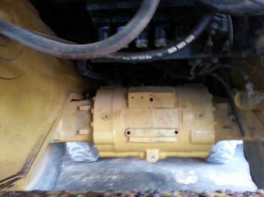 รถตัก CAT 422E  ( รถใช้งาน 3,200 ซม. )   สนใจติดต่อ 081 - 6079515