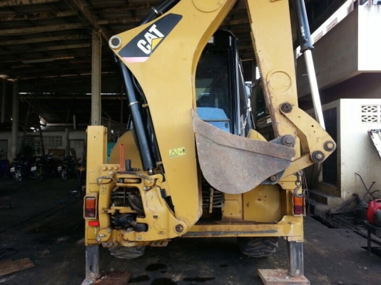 รถตัก CAT 422E  ( รถใช้งาน 3,200 ซม. )   สนใจติดต่อ 081 - 6079515