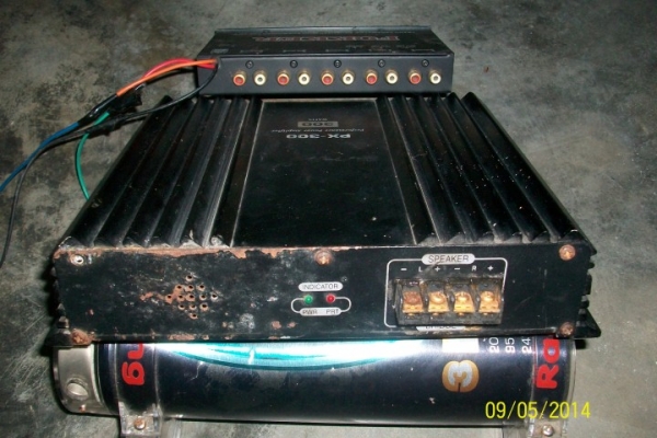 สามอย่าง