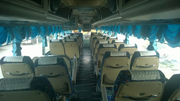 ขายรถบัส  1,350,000 พร้อมงาน *081-4104749*