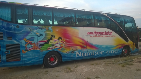 ขายรถบัส  1,350,000 พร้อมงาน *081-4104749*