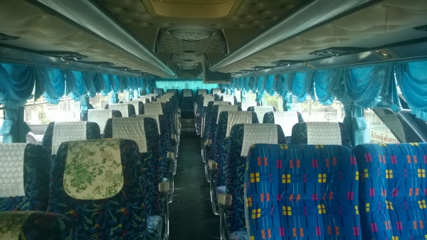 ขายรถบัส  1,350,000 พร้อมงาน *081-4104749*