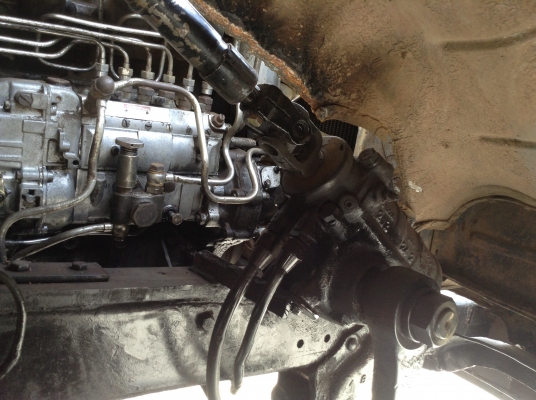 ขาย 6 ล้อหัวยาว  เครื่อง 6BB1 145 แรงม้า คัสซีสวย เฟืองท้าย FUSO สโลว์เกียร์กลาง พวงมาลัยพาวเวอร์ เอกสารทะเบียนพร้อมโอนครับ