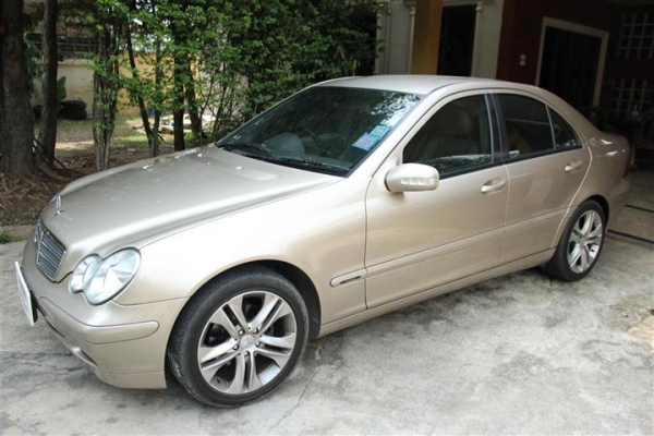 2003BENZ C180 1.8 KOMPRESSOR CLASSICโฉม W203