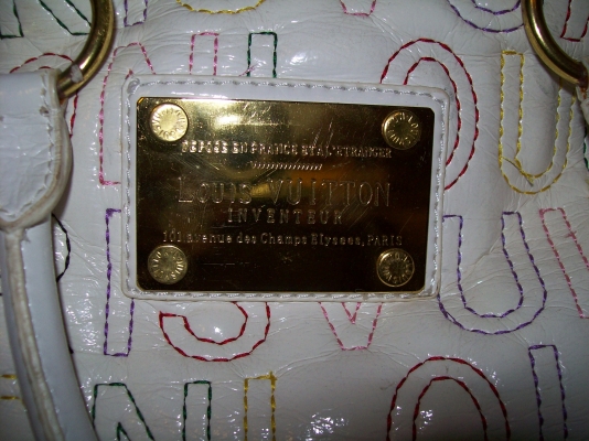 ขายกระเป๋าชาแนลและหลุยวิคตองเกรด A ราคาถูก