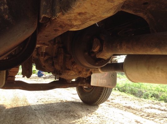 ขายเทเลอร์ 10 ล้อเพลาเดียว KT925 เครื่อง EH700 168 HP เบรคทิฟฟี่ พวงมาลัยพาวเวอร์ ยางใหม่ 10 เส้น ทะเบียนเต็มพร้อมโอน